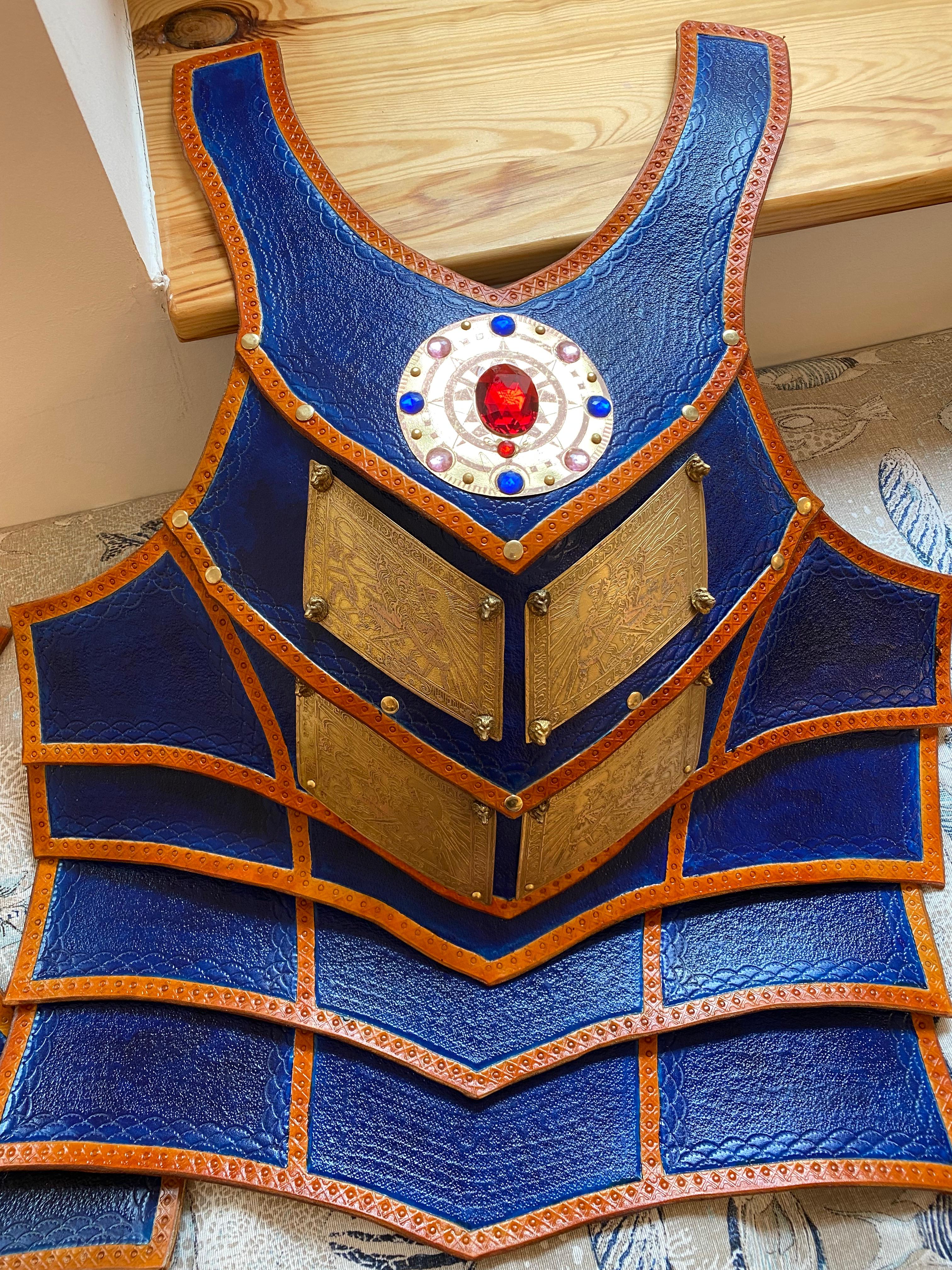 Click to view full screen Fantasy Breastplate Pattern photo review
